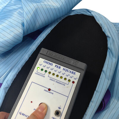 أحذية طويلة من البولي فينيل كلورايد (PVC) ذات نعل ناعم لغرفة التنظيف الخالية من الغبار والمضادة للتفريغ الكهربائي (ESD)